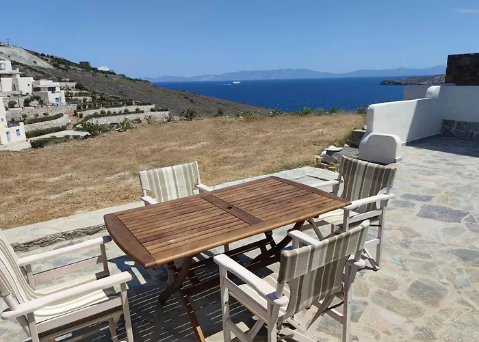 Lighthouse View Syros * Azolimnos