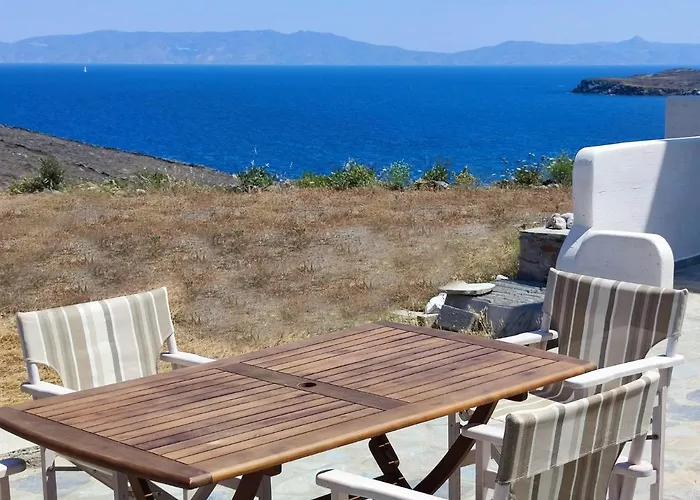 Lighthouse View Syros * Azolimnos