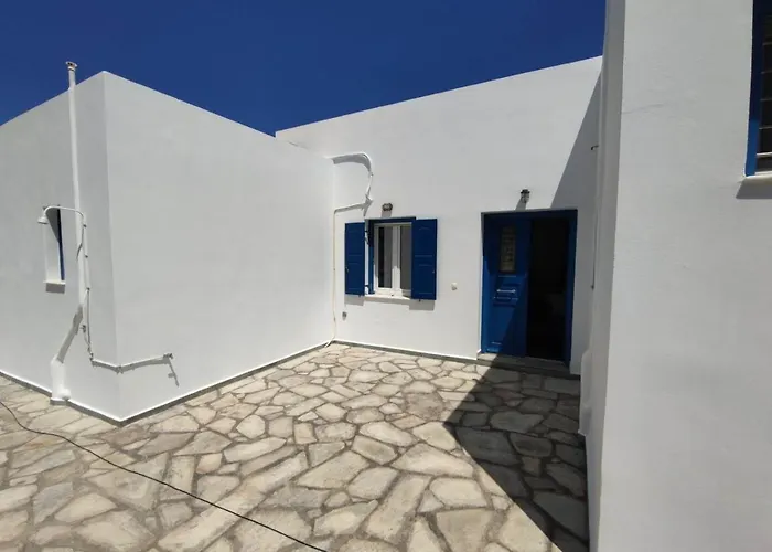 Lighthouse View Syros * Azolimnos